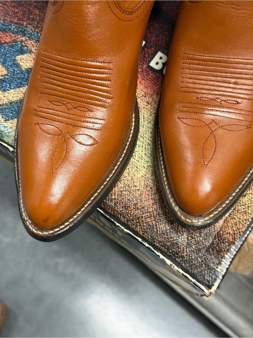 Heritage West vintage 10 cowboy boots size 8E new in box 3100